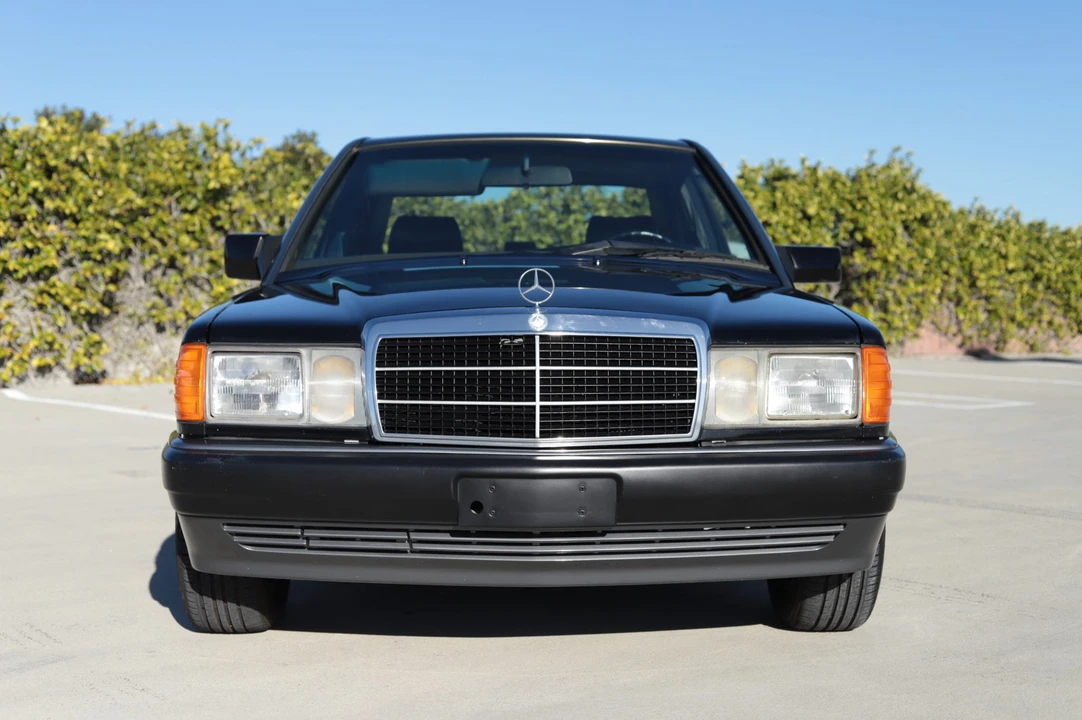 1992 Mercedes-Benz 190E - Image 8 of 31