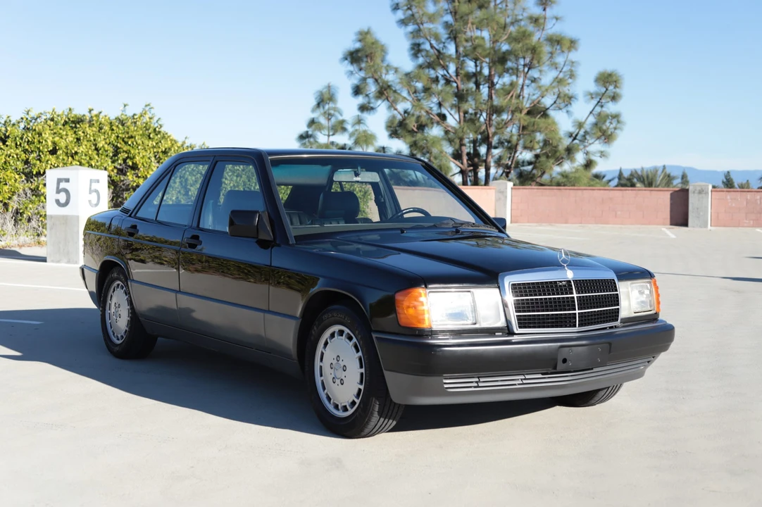 1992 Mercedes-Benz 190E - Image 11 of 31