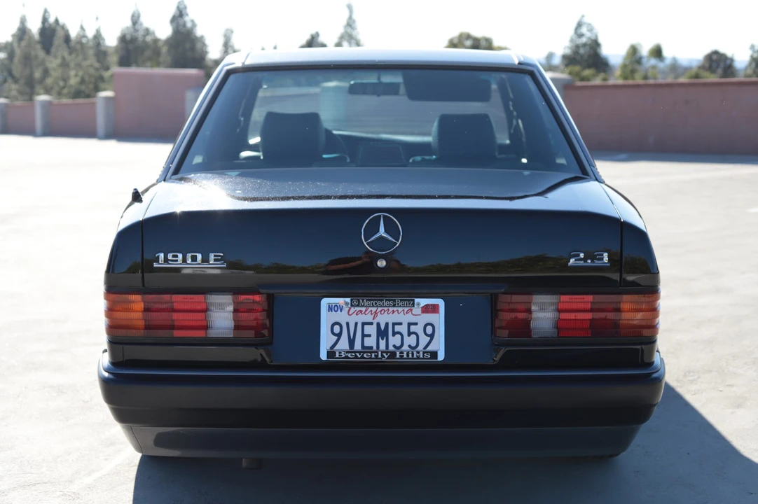 1992 Mercedes-Benz 190E - Image 20 of 31