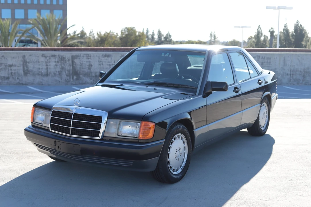 1992 Mercedes-Benz 190E - Image 3 of 31