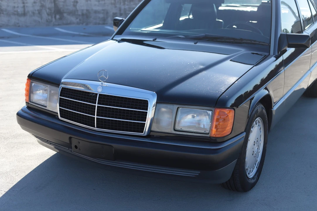 1992 Mercedes-Benz 190E - Image 30 of 31