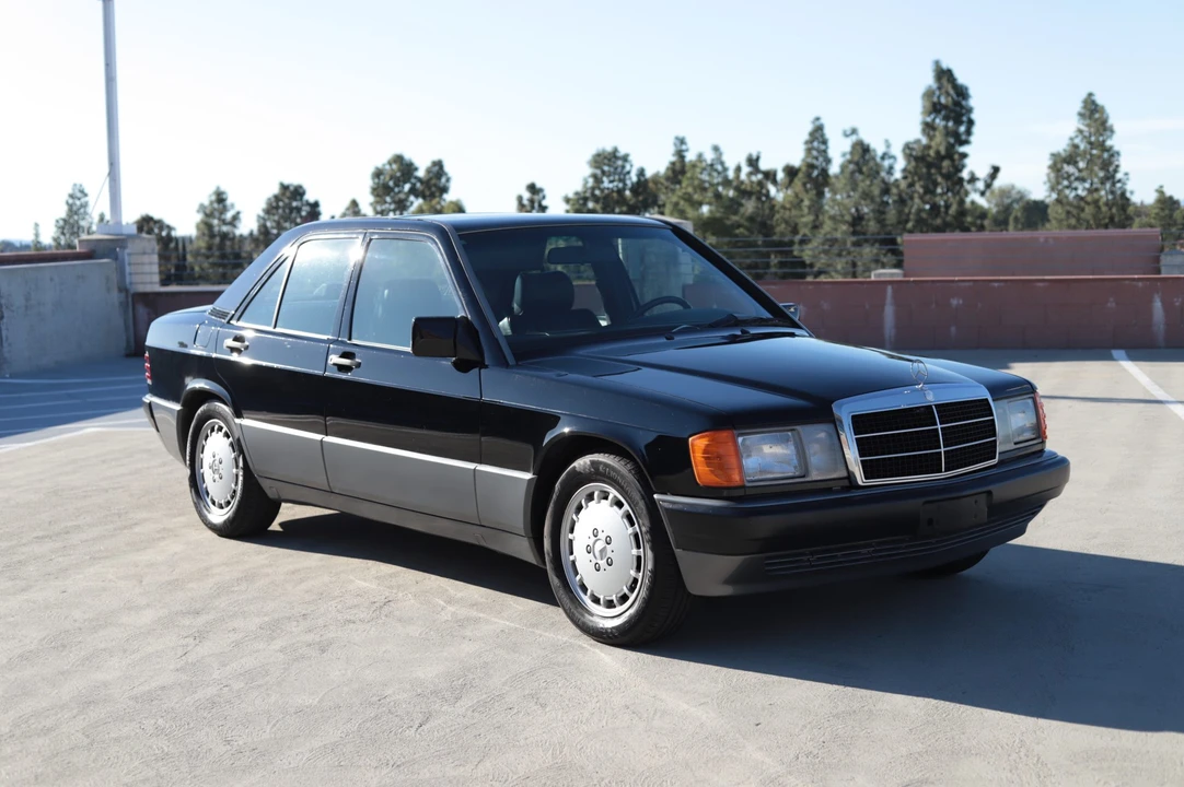 1992 Mercedes-Benz 190E - Image 14 of 31