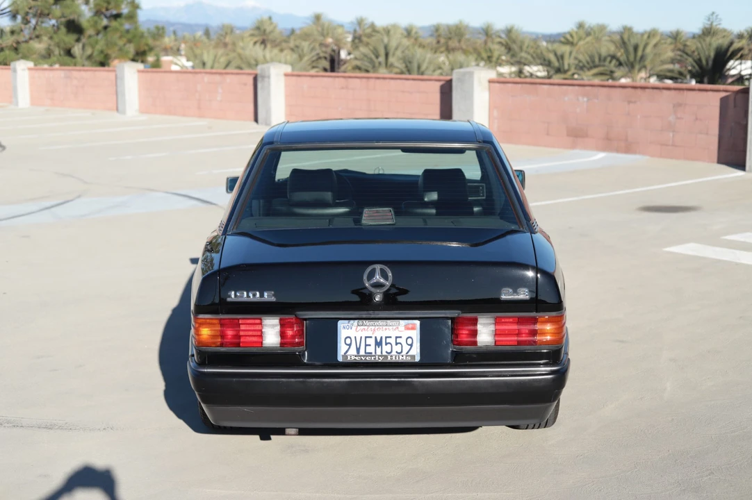1992 Mercedes-Benz 190E - Image 22 of 31
