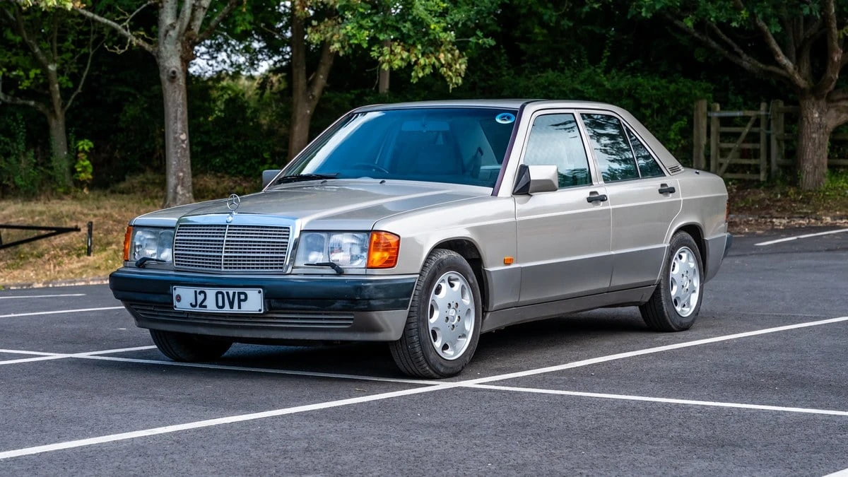1992 Mercedes-Benz 190E - Image 2 of 30