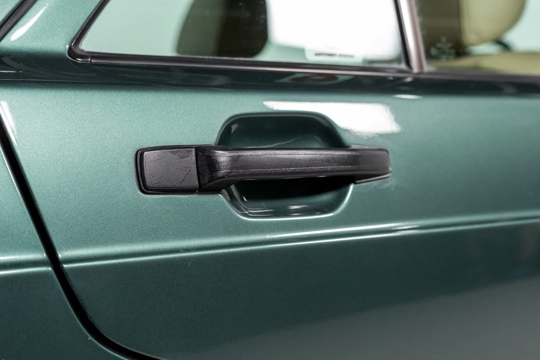 1992 Mercedes-Benz 190E - Image 23 of 31