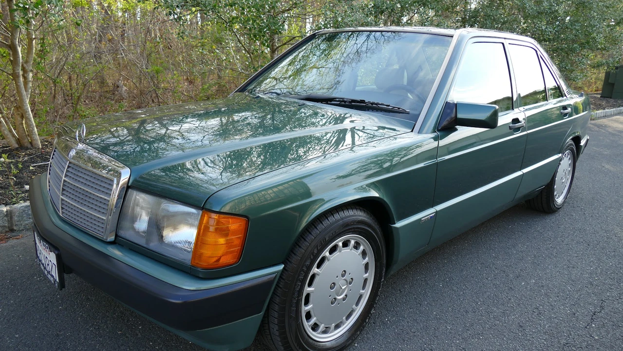 1992 Mercedes-Benz 190E - Image 3 of 31