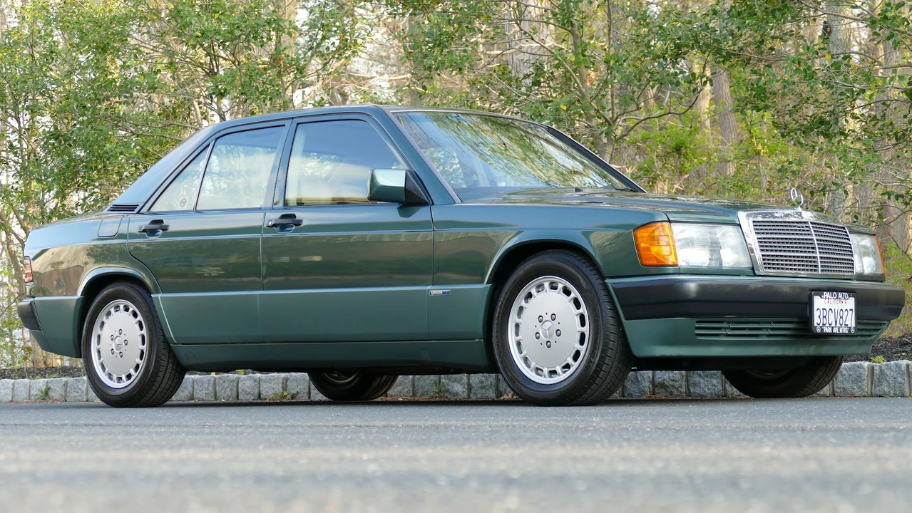 1992 Mercedes-Benz 190E - Image 16 of 31