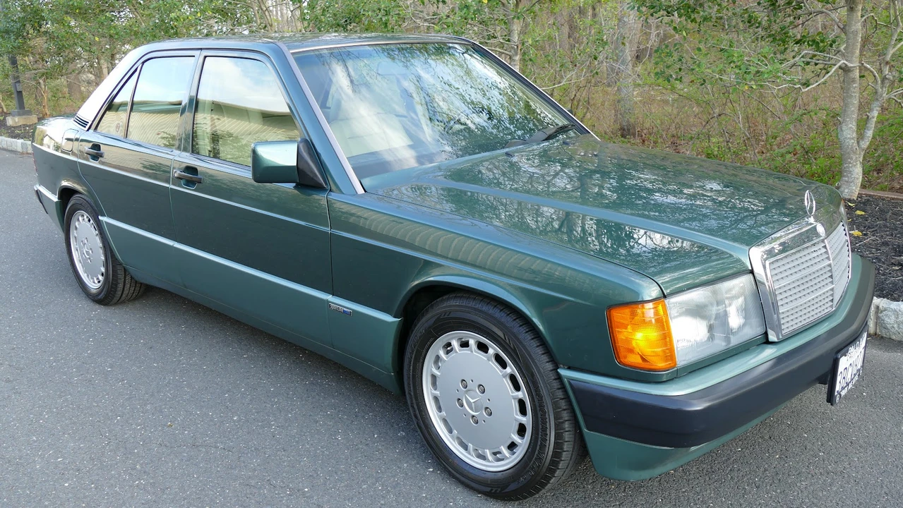 1992 Mercedes-Benz 190E - Image 18 of 31