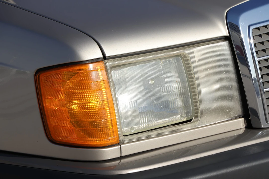 1992 Mercedes-Benz 190E - Image 26 of 31