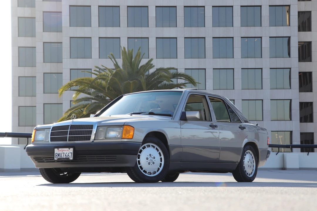1992 Mercedes-Benz 190E - Image 5 of 31