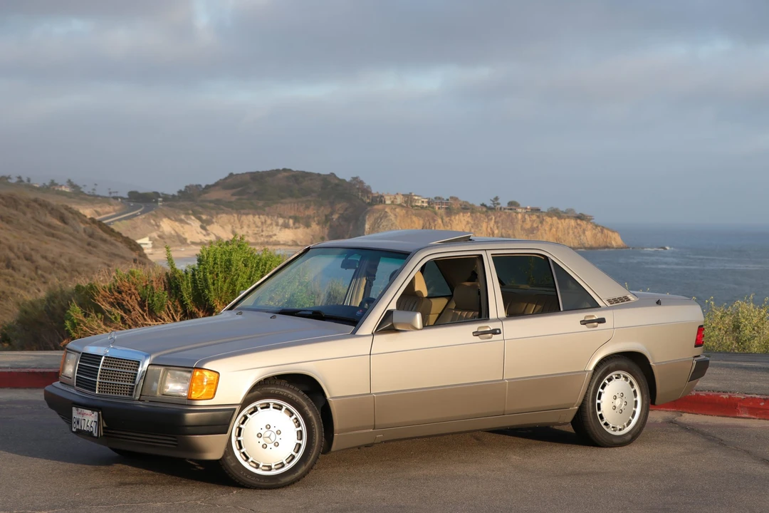 1992 Mercedes-Benz 190E - Image 20 of 31