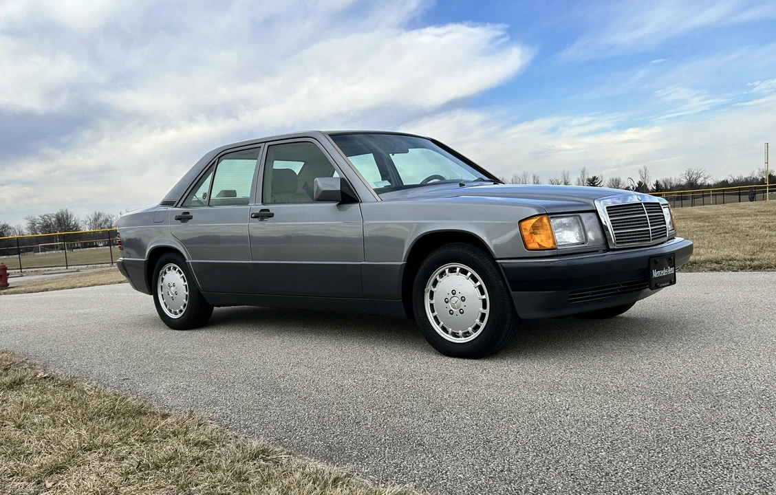 1992 Mercedes-Benz 190E - Image 16 of 31