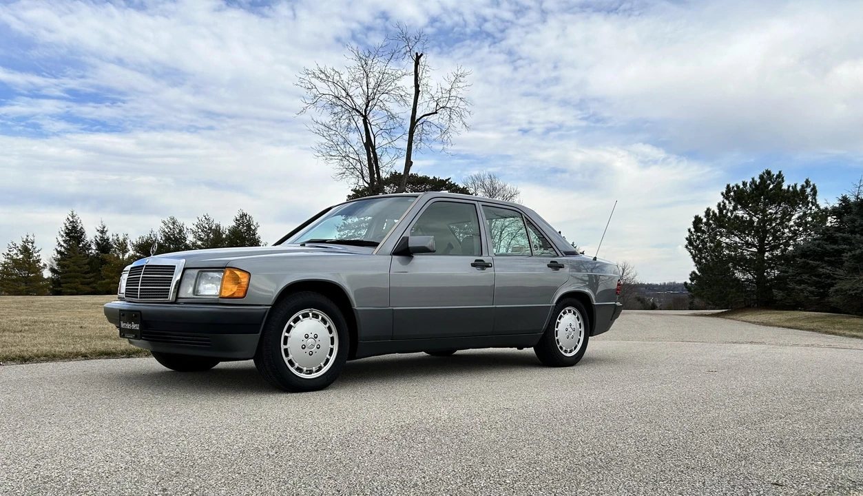 1992 Mercedes-Benz 190E - Image 3 of 31