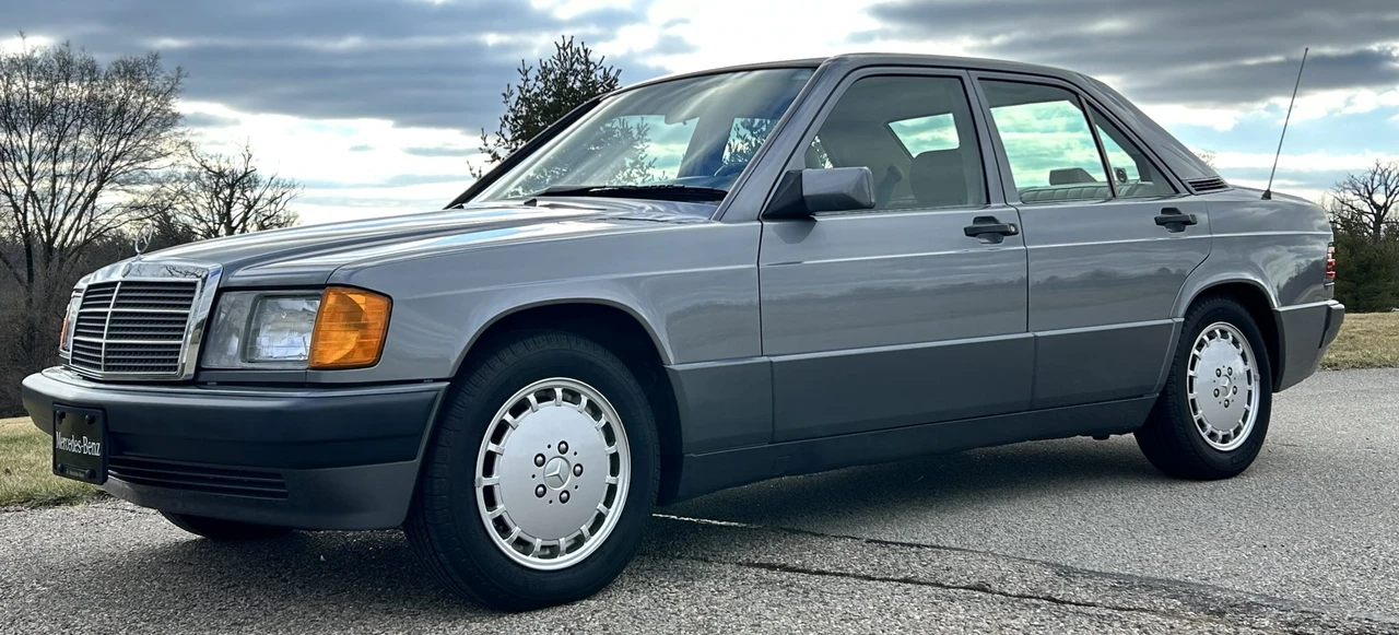 1992 Mercedes-Benz 190E - Image 11 of 31