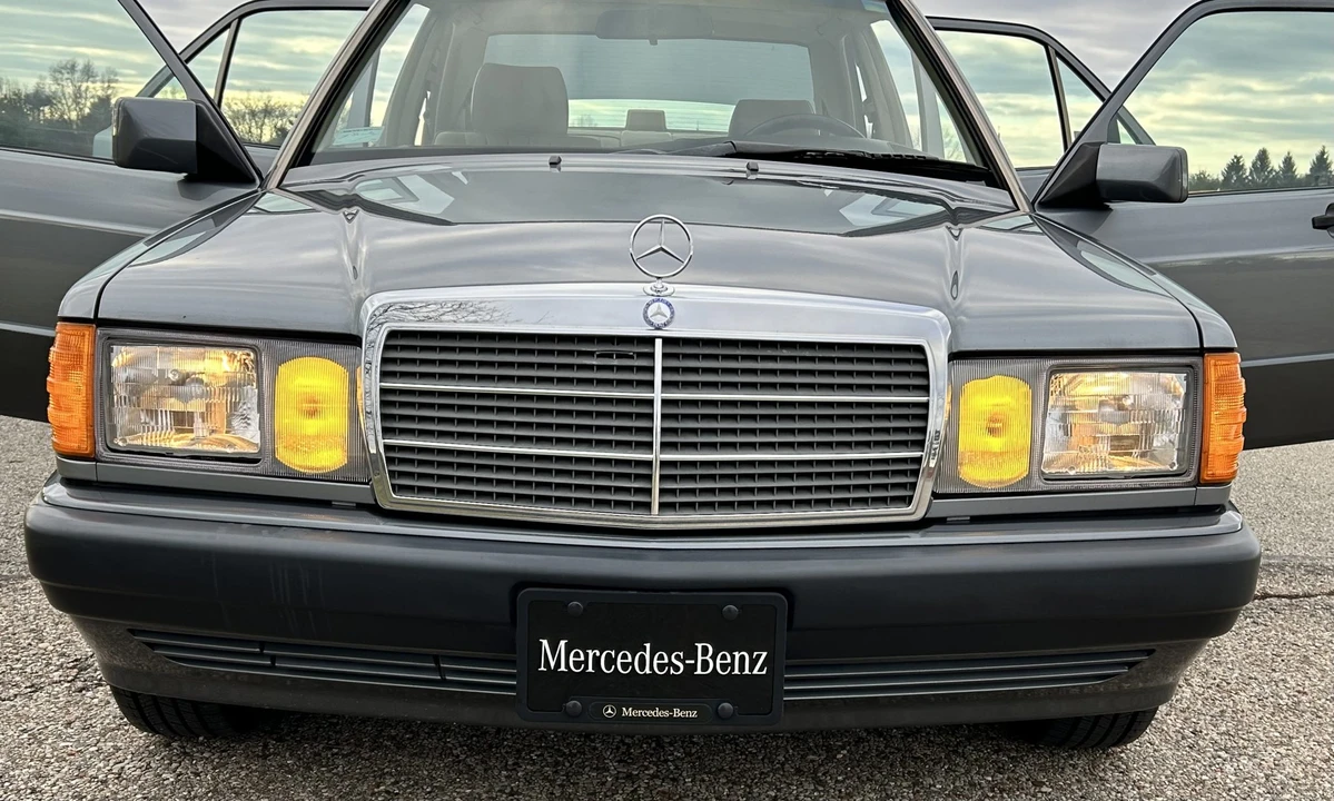 1992 Mercedes-Benz 190E - Image 20 of 31
