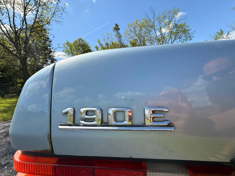 1992 Mercedes-Benz 190E - Image 26 of 31