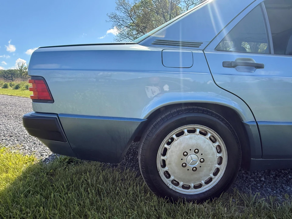 1992 Mercedes-Benz 190E - Image 31 of 31