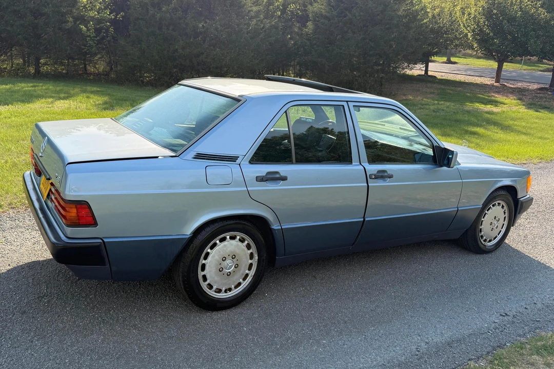 1992 Mercedes-Benz 190E - Image 4 of 31