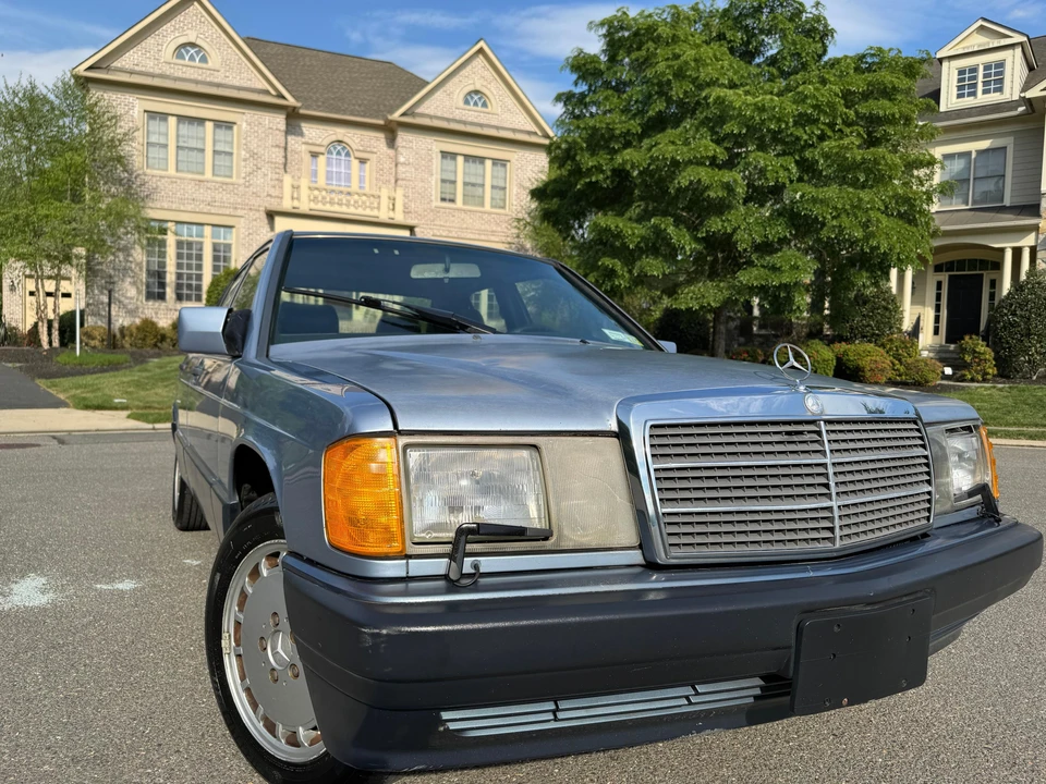 1992 Mercedes-Benz 190E - Image 13 of 31
