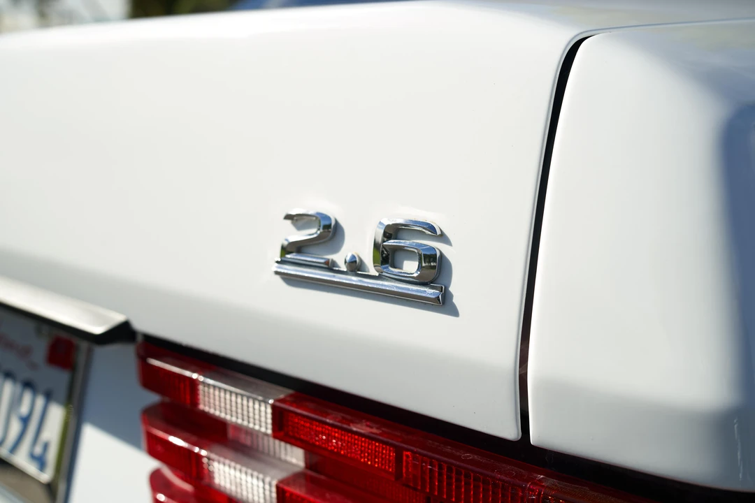 1992 Mercedes-Benz 190E - Image 20 of 30