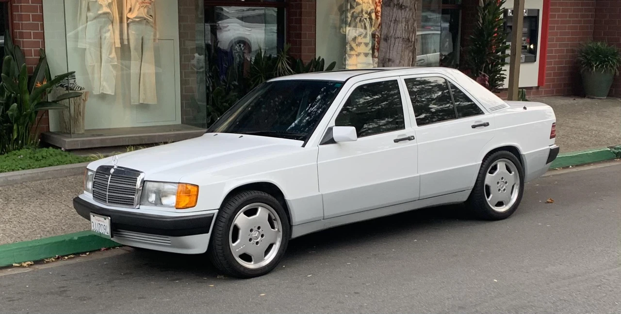 1992 Mercedes-Benz 190E - Image 8 of 30