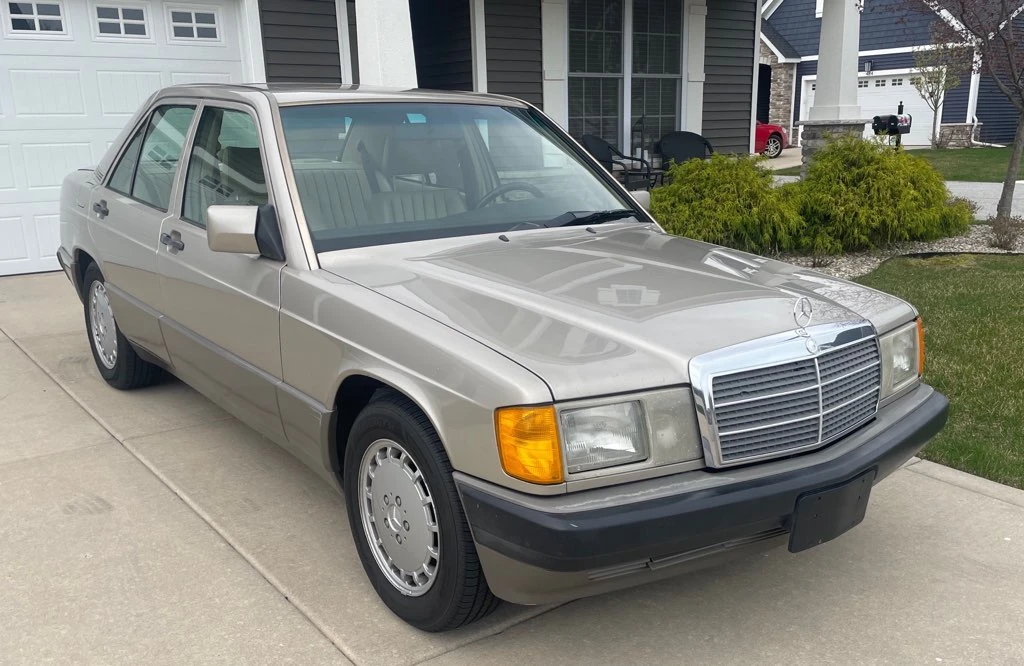 1992 Mercedes-Benz 190E - Image 9 of 31