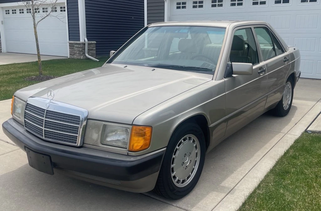 1992 Mercedes-Benz 190E - Image 3 of 31