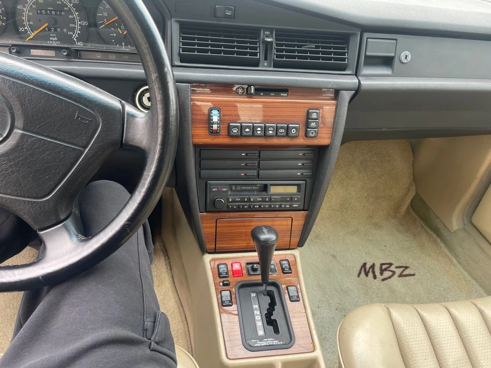 1992 Mercedes-Benz 190E - Image 31 of 31