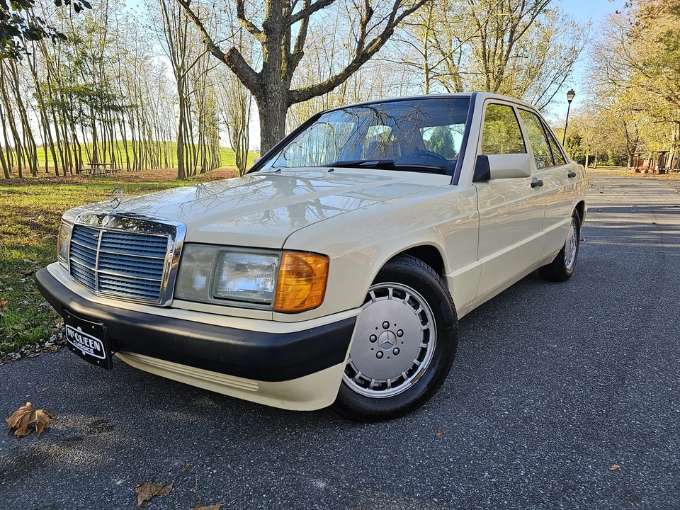 1992 Mercedes-Benz 190E - Image 5 of 31