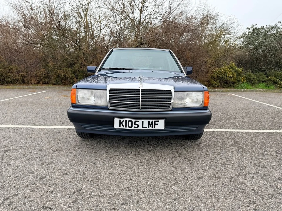 1992 Mercedes-Benz 190E - Image 3 of 30