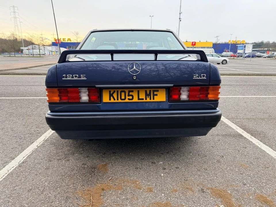 1992 Mercedes-Benz 190E - Image 13 of 30