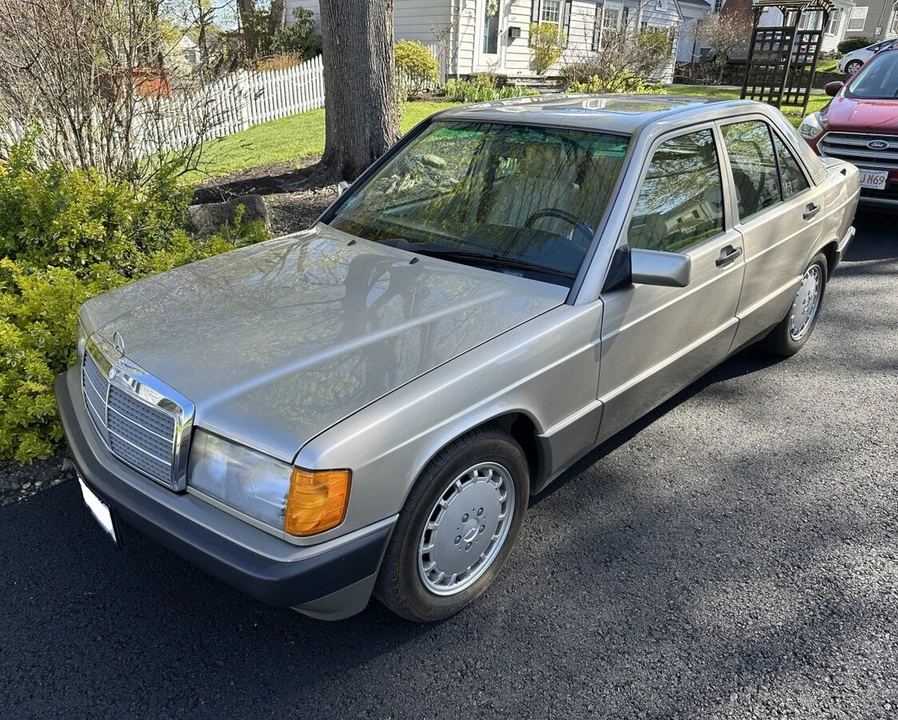 1992 Mercedes-Benz 190E - Image 3 of 31