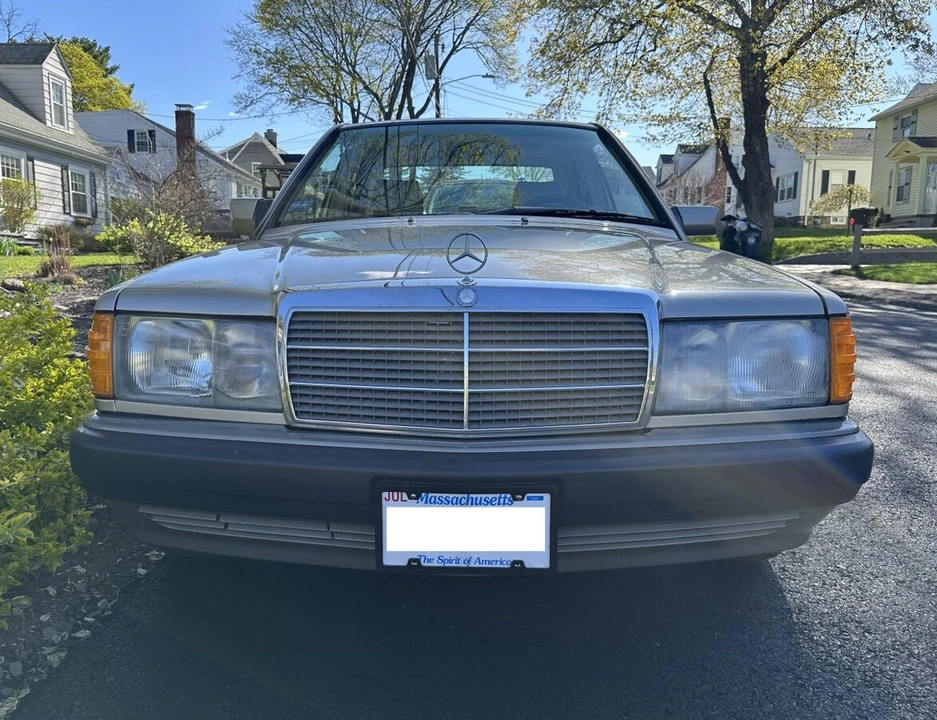 1992 Mercedes-Benz 190E - Image 6 of 31