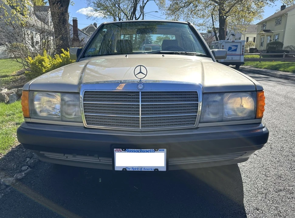 1992 Mercedes-Benz 190E - Image 7 of 31