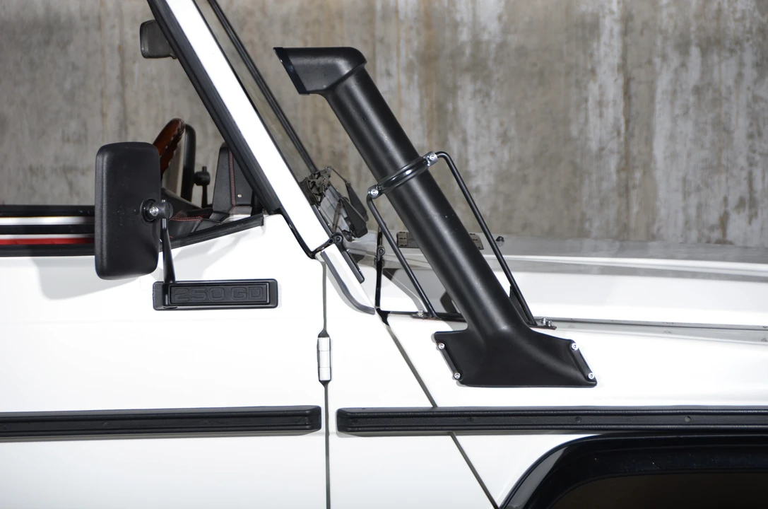 1992 Mercedes-Benz W461 G-Class - Image 26 of 31