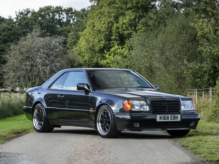 1992 Mercedes-Benz W124 E-Class - Image 2 of 31