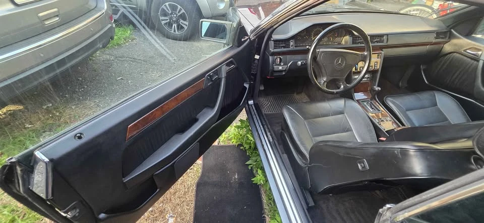 1992 Mercedes-Benz C-Class - Image 11 of 19
