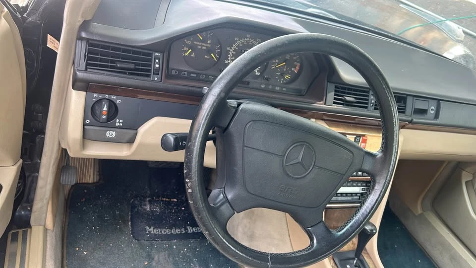 1992 Mercedes-Benz C-Class - Image 8 of 13