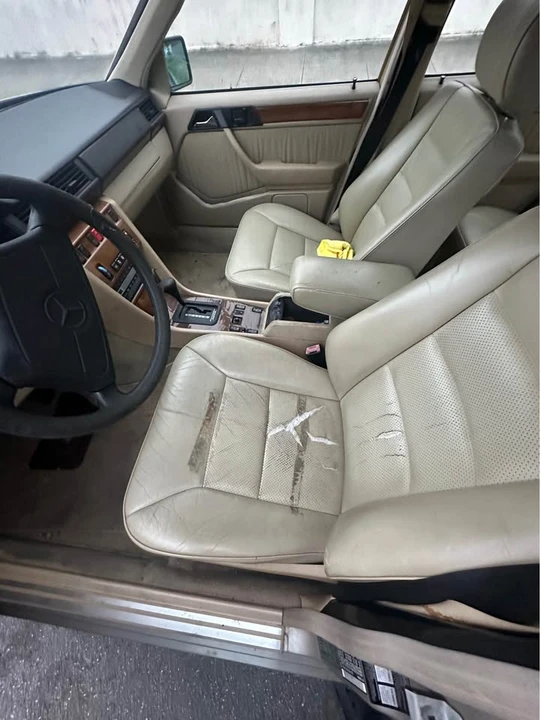 1992 Mercedes-Benz W124 E-Class - Image 6 of 8