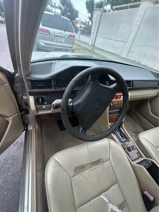 1992 Mercedes-Benz W124 E-Class - Image 7 of 8