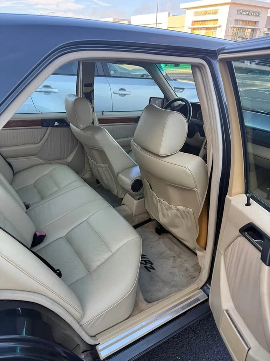 1992 Mercedes-Benz W124 E-Class - Image 10 of 13