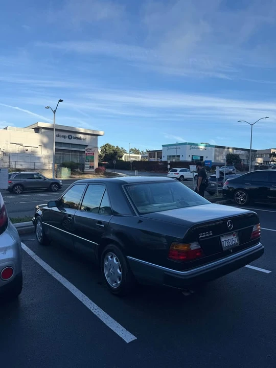 1992 Mercedes-Benz W124 E-Class - Image 6 of 13