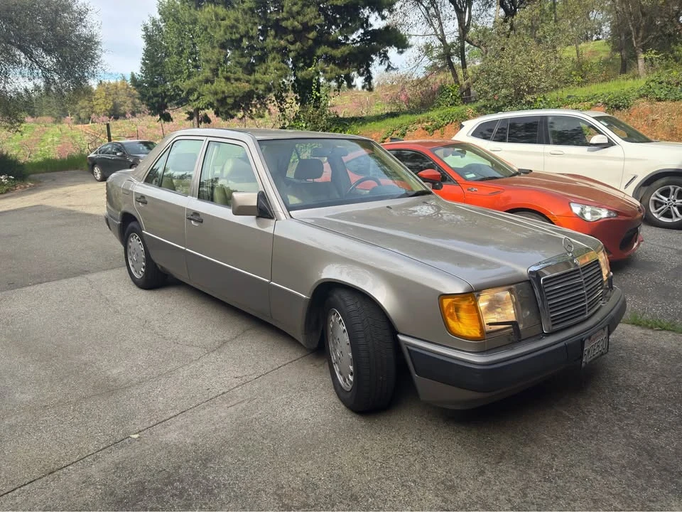 1992 Mercedes-Benz W124 E-Class - Image 6 of 7