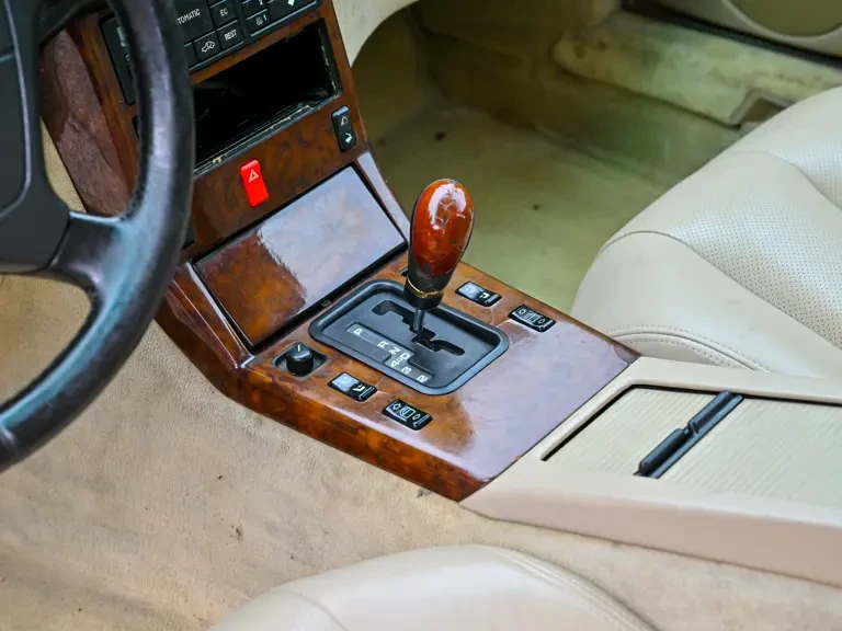1992 Mercedes-Benz R129 SL-Class - Image 20 of 31