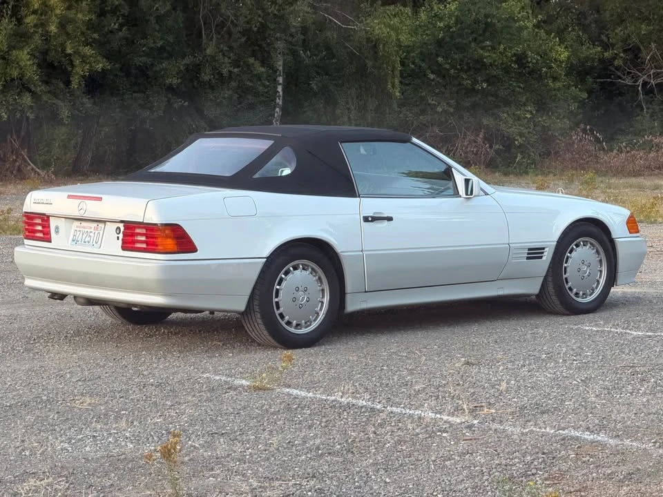 1992 Mercedes-Benz R129 SL-Class - Image 11 of 20