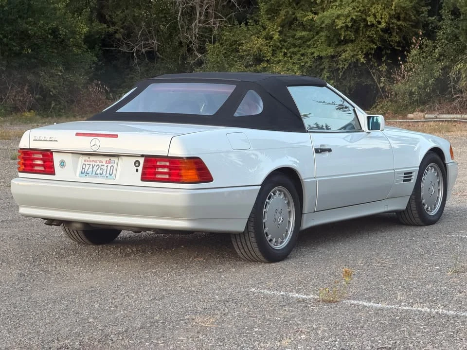 1992 Mercedes-Benz R129 SL-Class - Image 10 of 20