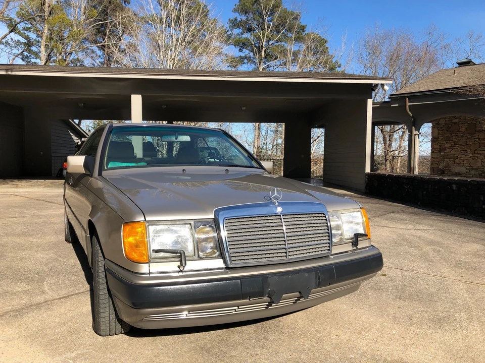 1992 Mercedes-Benz W124 E-Class - Image 3 of 21