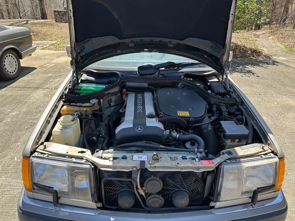 1992 Mercedes-Benz W124 E-Class - Image 11 of 21