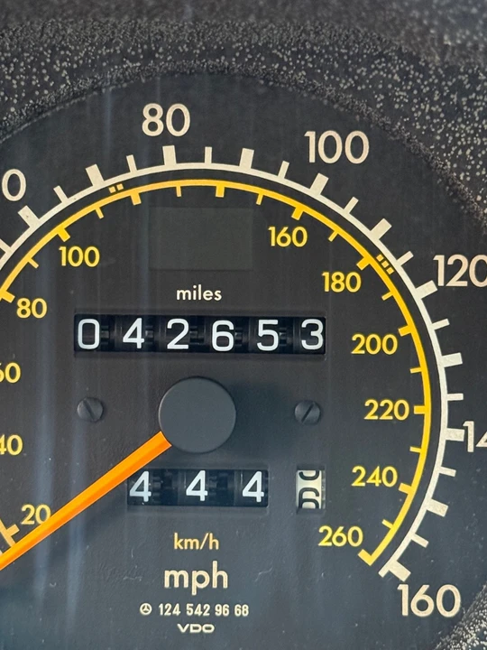 1992 Mercedes-Benz W124 E-Class - Image 18 of 21