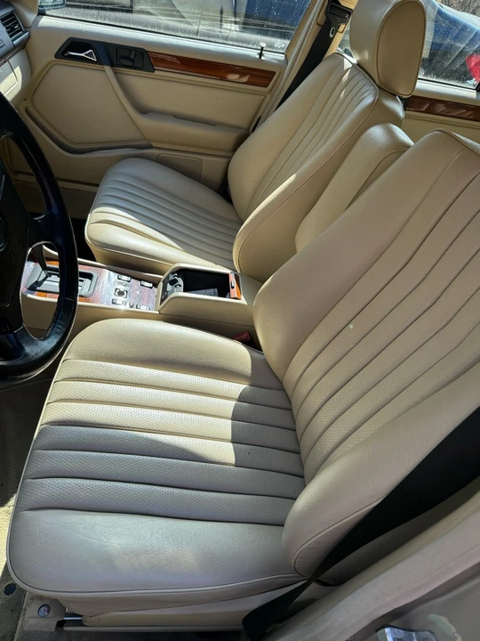 1992 Mercedes-Benz W124 E-Class - Image 17 of 20